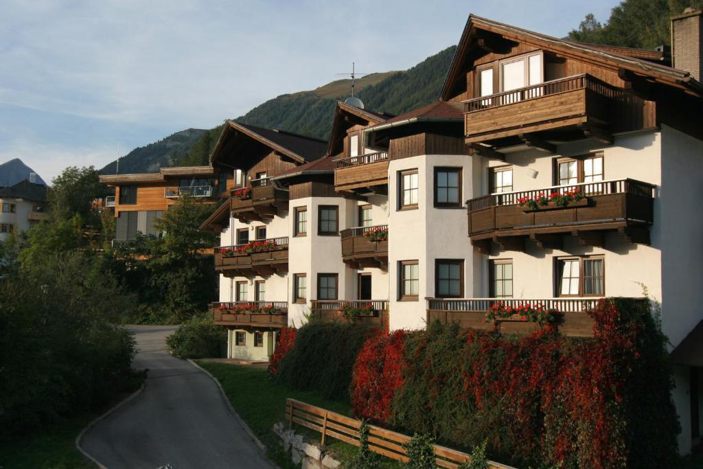 Tauernappartements Kircherhof Matrei in Osttirol Buitenkant foto